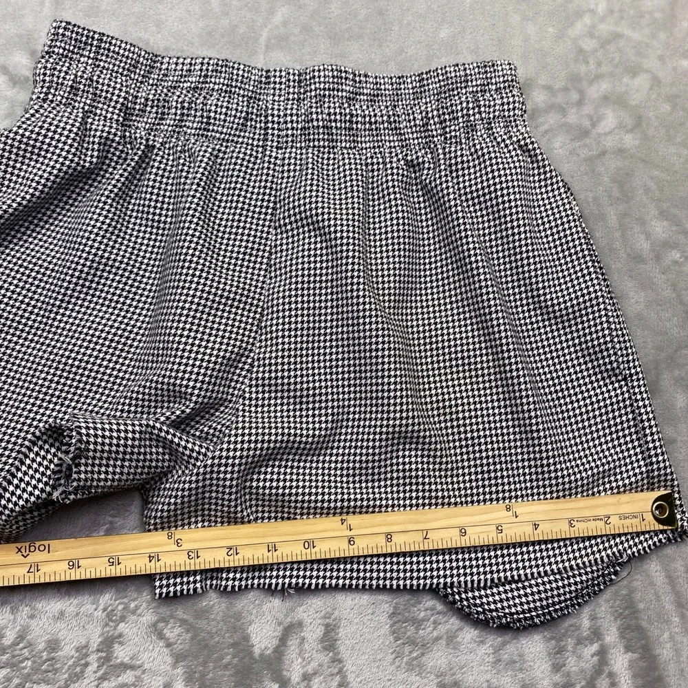 Uncommon Threads Houndstooth Elastic Waist Shorts Black White Style 4000 Mens‎ M